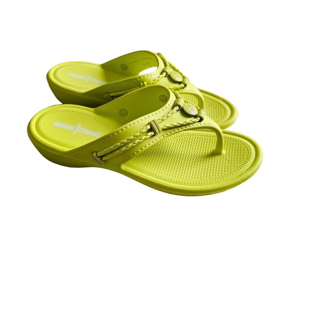 Minnetonka Sandals